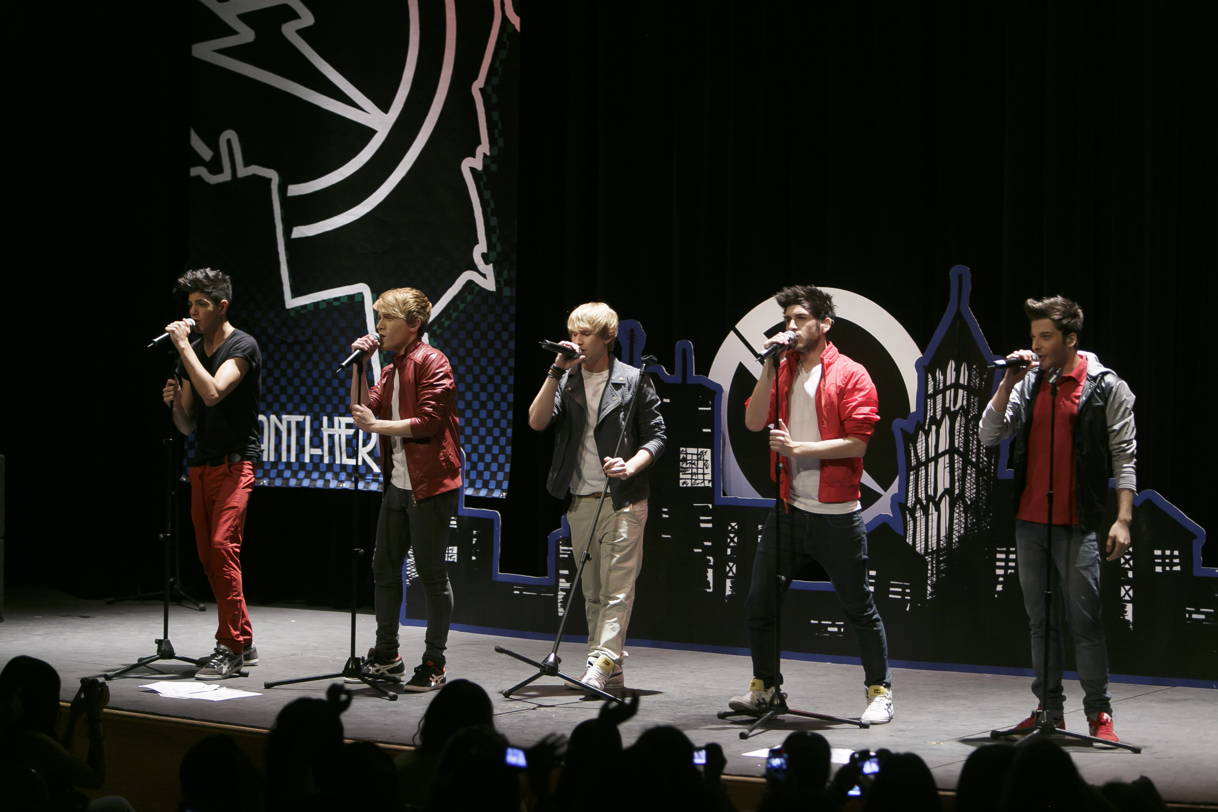 Auryn, 2013